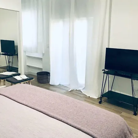 Bellhome 3 - Elegante Nel Centro Di アパート
