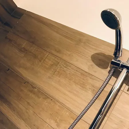 Bellhome 3 - Elegante Nel Centro Di アパート